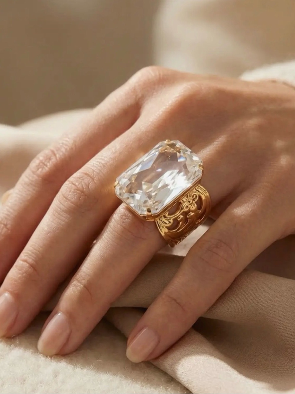Sorrelli Viretta adjustable clear cocktail Ring NWT